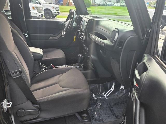 used 2014 Jeep Wrangler Unlimited car, priced at $12,995