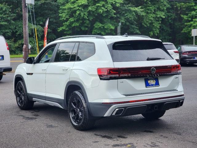 new 2024 Volkswagen Atlas car, priced at $51,411