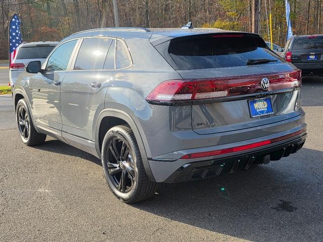 new 2026 Volkswagen Atlas Cross Sport car, priced at $51,951