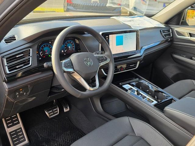 new 2026 Volkswagen Atlas Cross Sport car, priced at $51,951