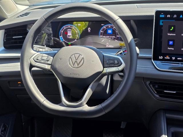 new 2025 Volkswagen Tiguan car, priced at $34,421