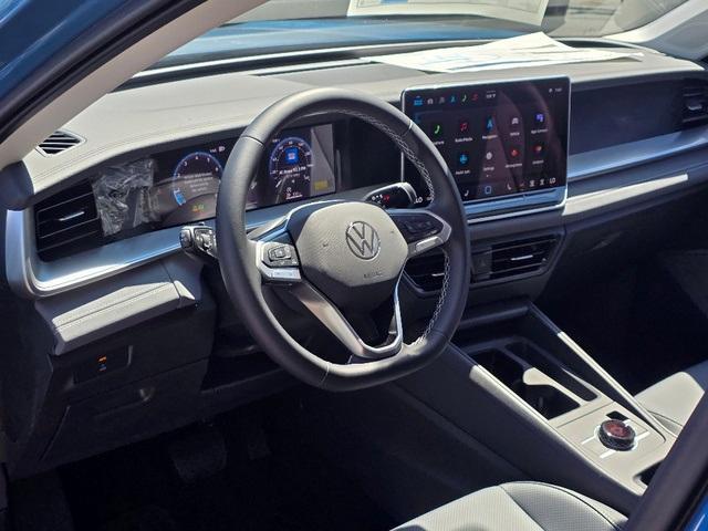 new 2025 Volkswagen Tiguan car, priced at $34,421