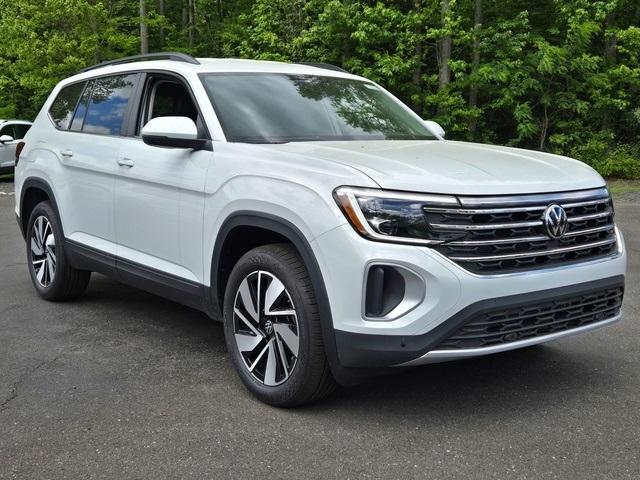 new 2025 Volkswagen Atlas car, priced at $44,004