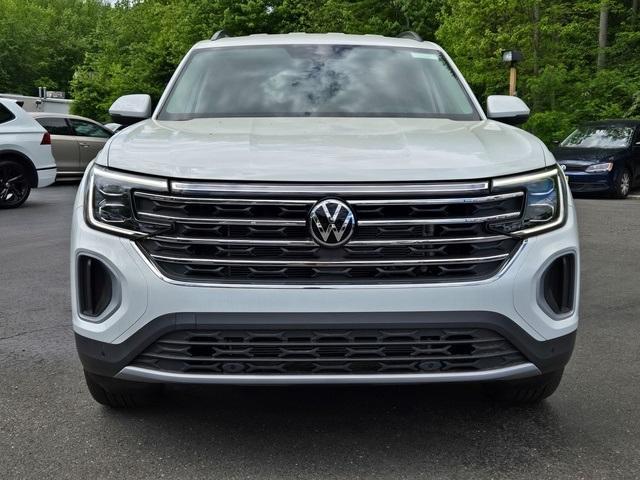 new 2025 Volkswagen Atlas car, priced at $44,004