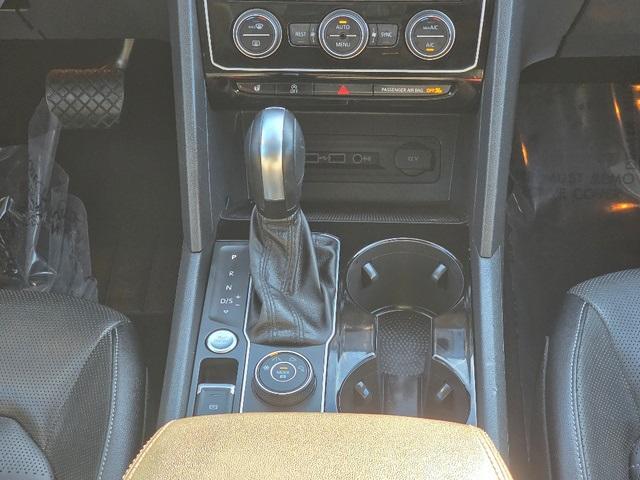 used 2020 Volkswagen Atlas car, priced at $21,500