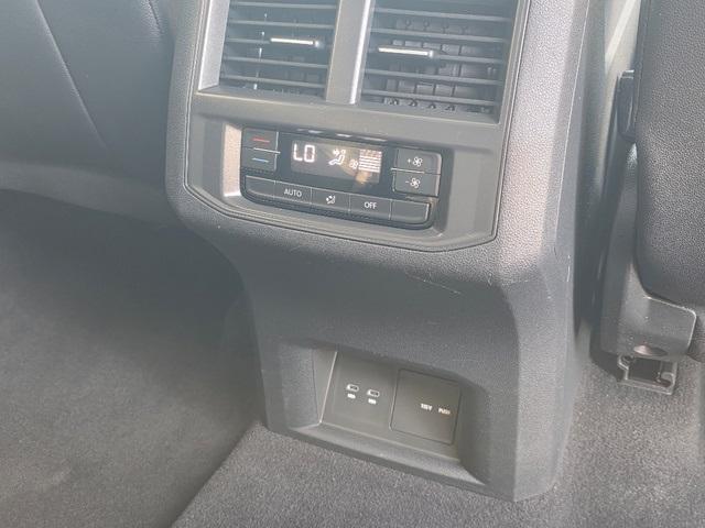 used 2021 Volkswagen Atlas car, priced at $24,000