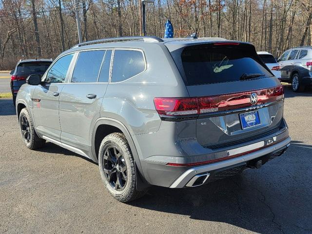 new 2025 Volkswagen Atlas car, priced at $49,356