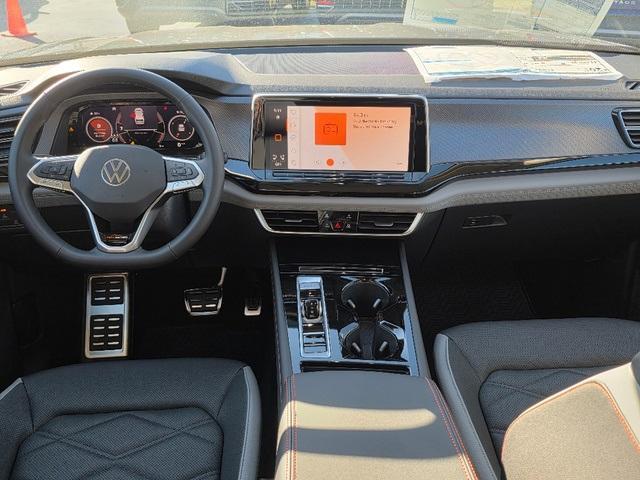 new 2025 Volkswagen Atlas car, priced at $49,356