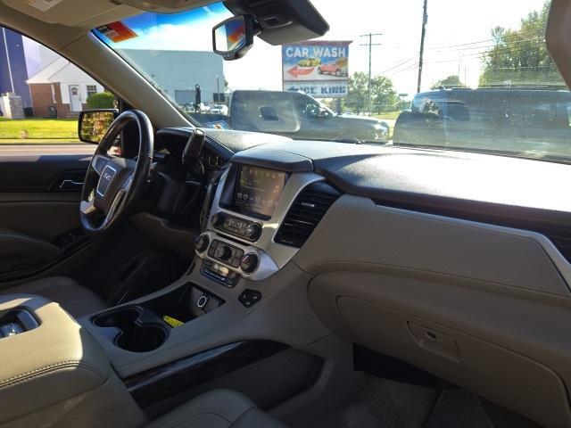 used 2016 GMC Yukon car, priced at $18,500