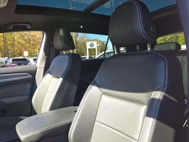 used 2023 Volkswagen Atlas Cross Sport car, priced at $28,500