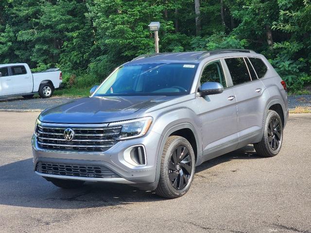 new 2024 Volkswagen Atlas car, priced at $45,829