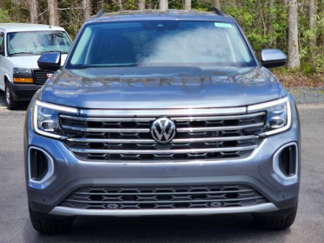 new 2024 Volkswagen Atlas car, priced at $45,829