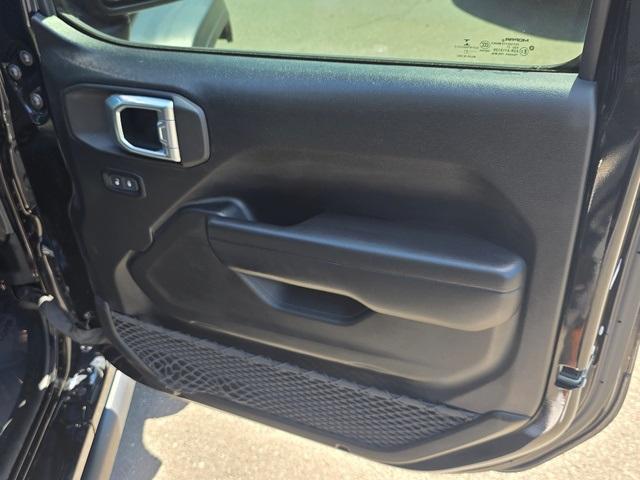 used 2021 Jeep Wrangler Unlimited car, priced at $27,995