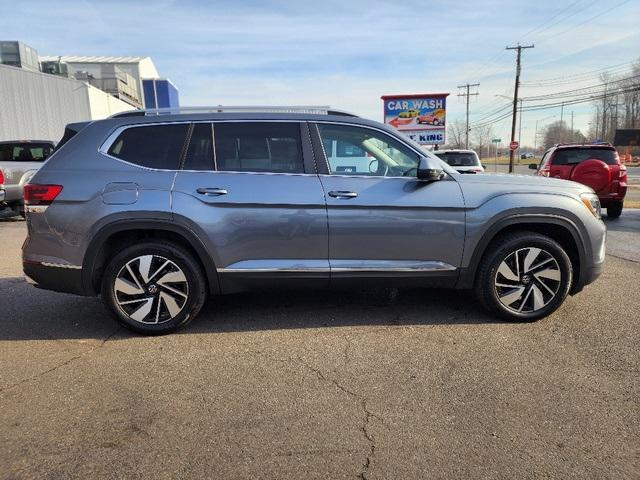 used 2024 Volkswagen Atlas car, priced at $42,500