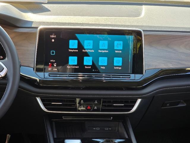 new 2026 Volkswagen Atlas car, priced at $49,049