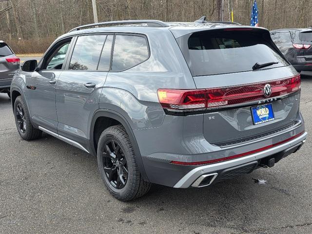 new 2025 Volkswagen Atlas car, priced at $51,139
