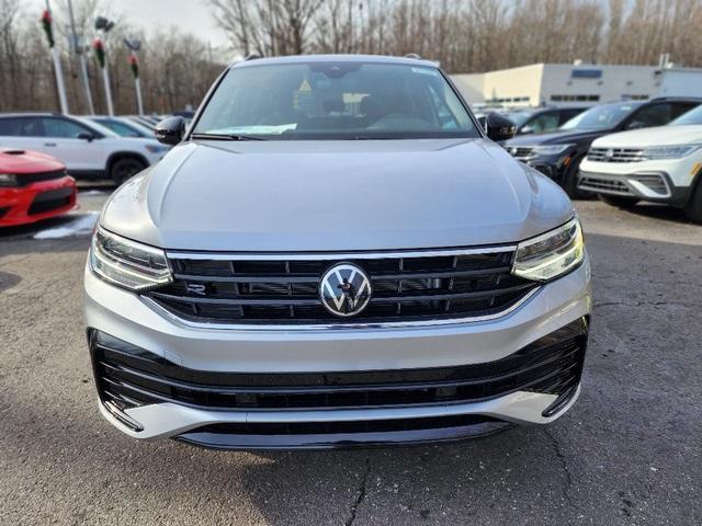 new 2024 Volkswagen Tiguan car, priced at $38,609