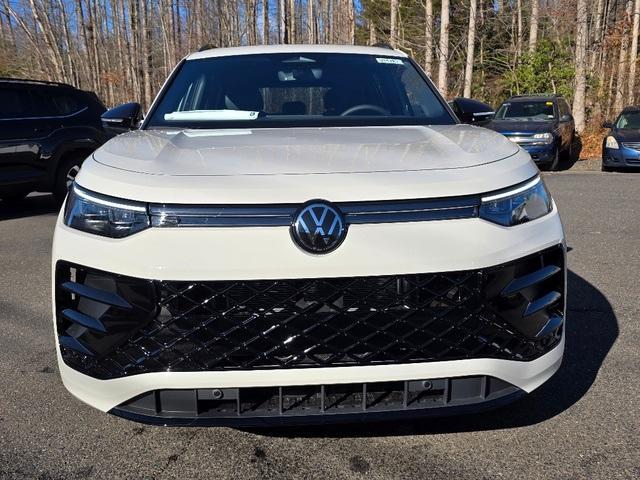new 2026 Volkswagen Tiguan car, priced at $38,627