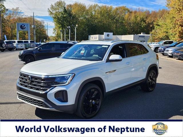 new 2026 Volkswagen Atlas Cross Sport car, priced at $47,387
