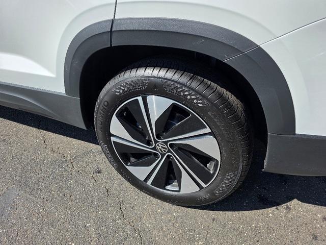 new 2025 Volkswagen Taos car, priced at $31,728