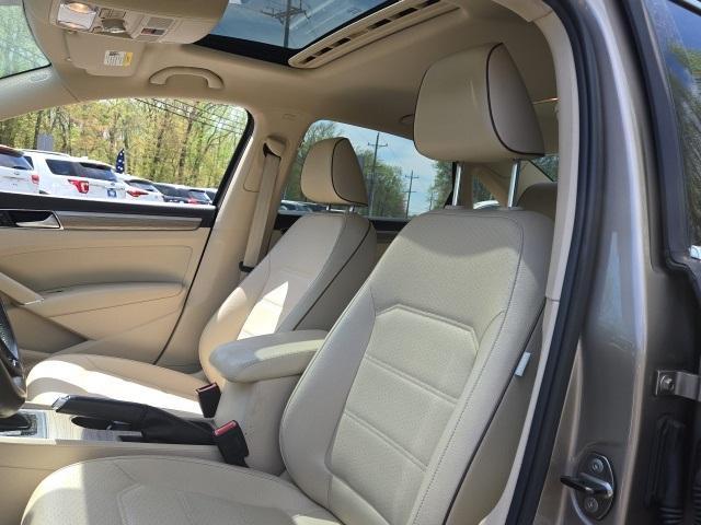 used 2016 Volkswagen Passat car, priced at $9,250