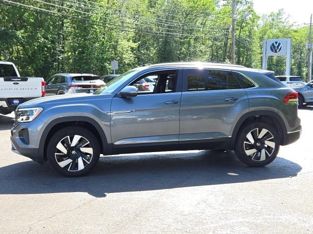 new 2025 Volkswagen Atlas Cross Sport car, priced at $48,498