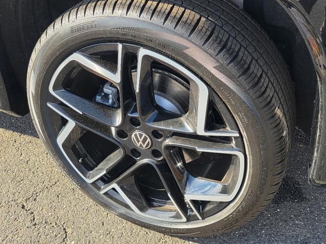 new 2026 Volkswagen Tiguan car, priced at $44,620