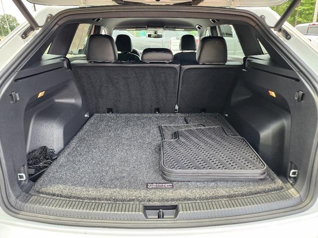 used 2021 Volkswagen Atlas Cross Sport car, priced at $25,500