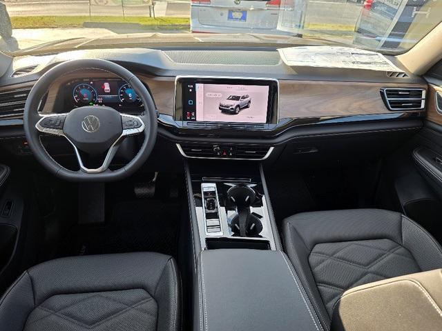 new 2026 Volkswagen Atlas car, priced at $48,014