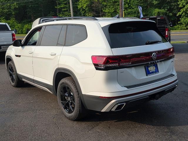 new 2025 Volkswagen Atlas car, priced at $48,951