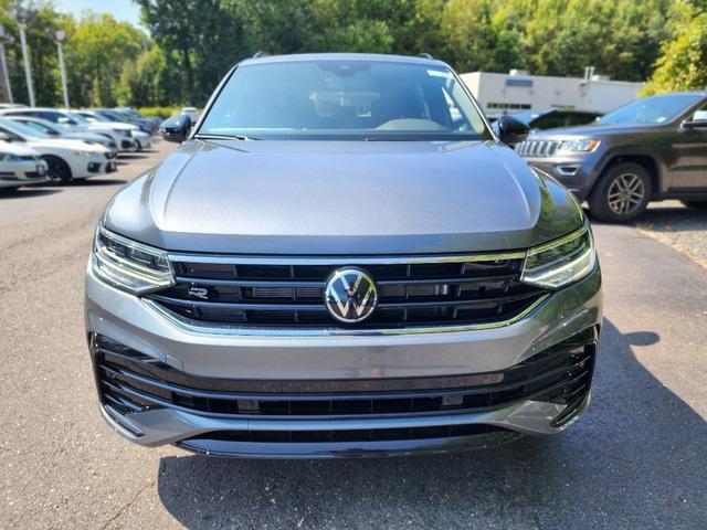 new 2024 Volkswagen Tiguan car, priced at $39,208