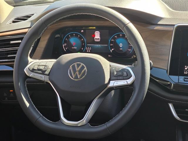 new 2026 Volkswagen Atlas car, priced at $48,476