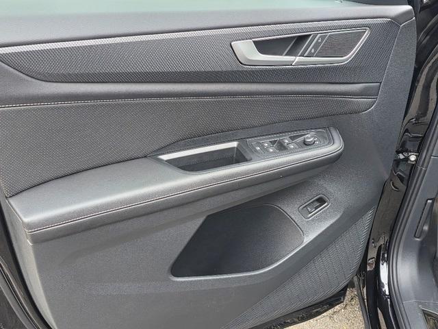 new 2026 Volkswagen Atlas Cross Sport car, priced at $51,906