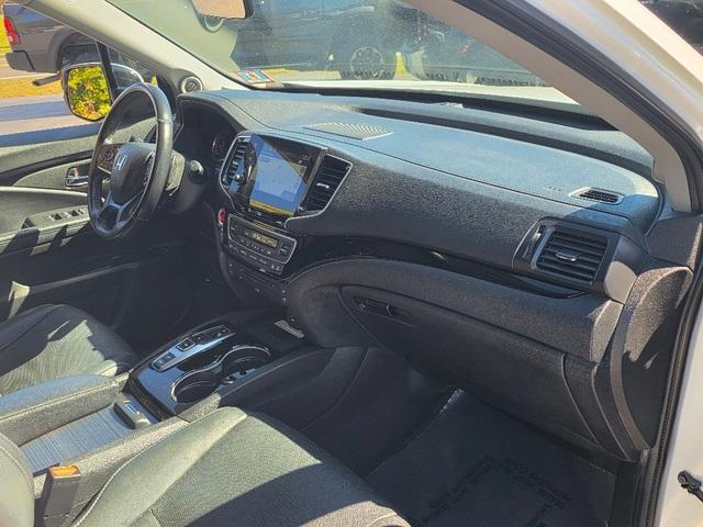 used 2020 Honda Pilot car, priced at $26,995