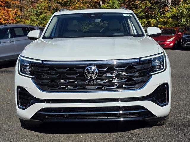 new 2026 Volkswagen Atlas car, priced at $55,714