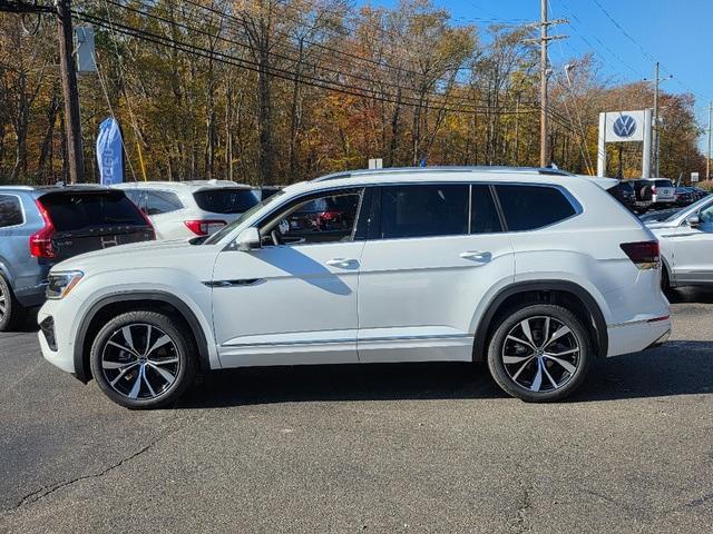 new 2026 Volkswagen Atlas car, priced at $55,714