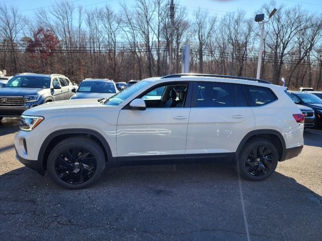 new 2025 Volkswagen Atlas car, priced at $49,220