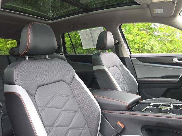 used 2024 Volkswagen Atlas car, priced at $43,950