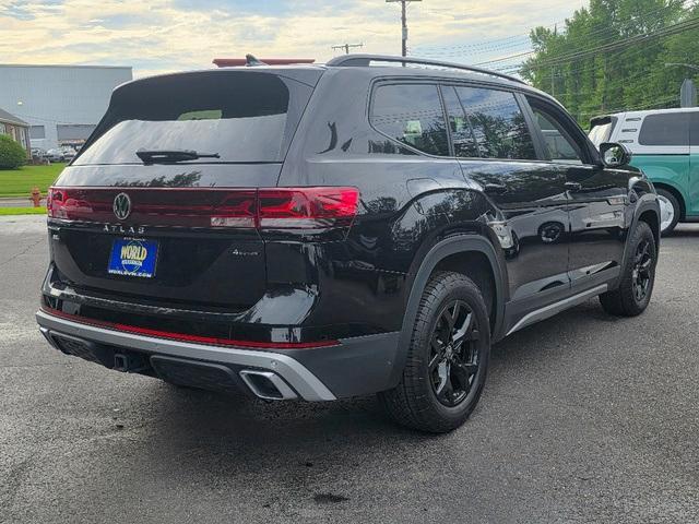 used 2024 Volkswagen Atlas car, priced at $39,995