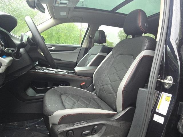 used 2024 Volkswagen Atlas car, priced at $43,950