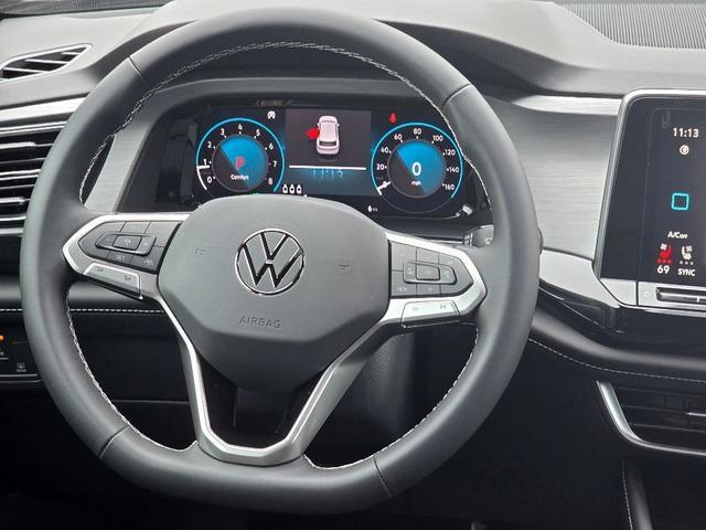 new 2026 Volkswagen Atlas Cross Sport car, priced at $48,144