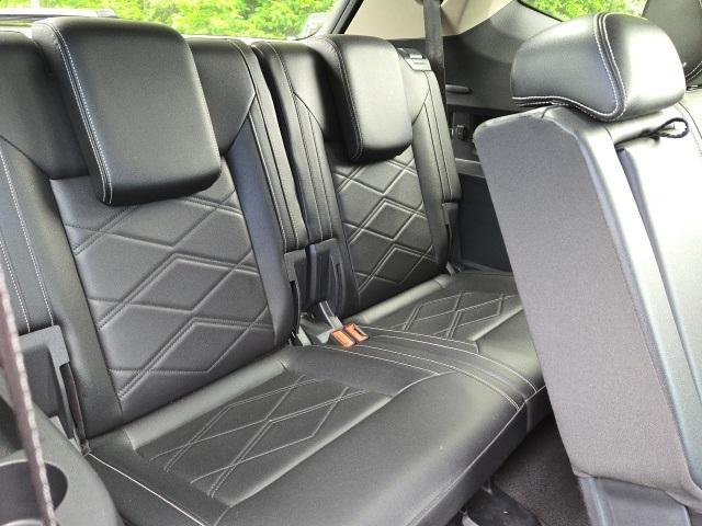used 2024 Volkswagen Atlas car, priced at $32,995