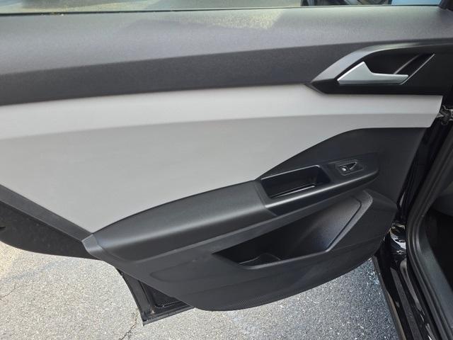 used 2022 Volkswagen Taos car, priced at $16,500