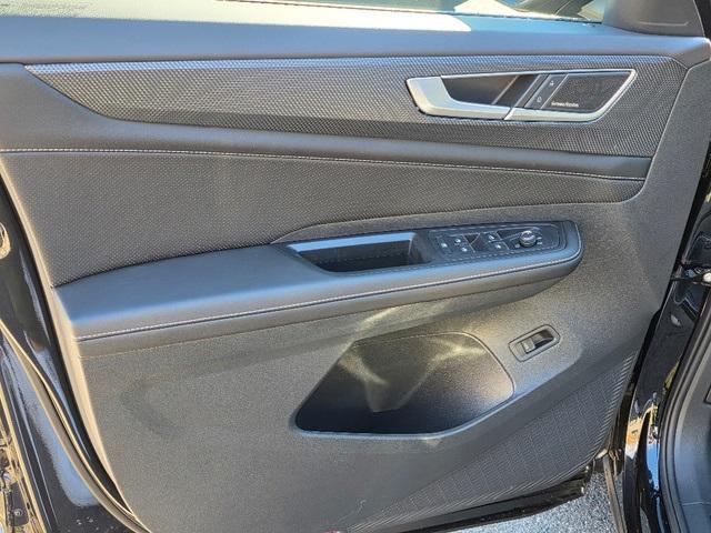 new 2026 Volkswagen Atlas Cross Sport car, priced at $54,866