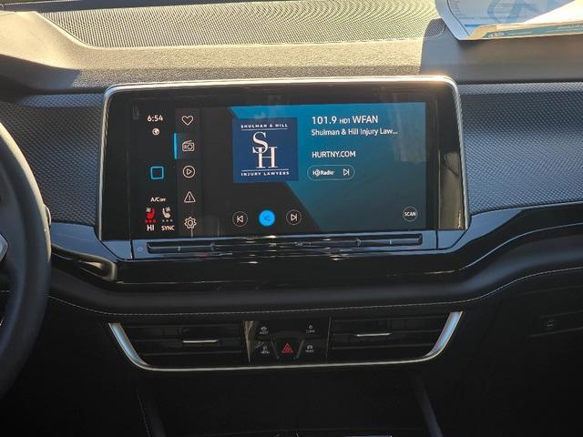 new 2026 Volkswagen Atlas Cross Sport car, priced at $54,866