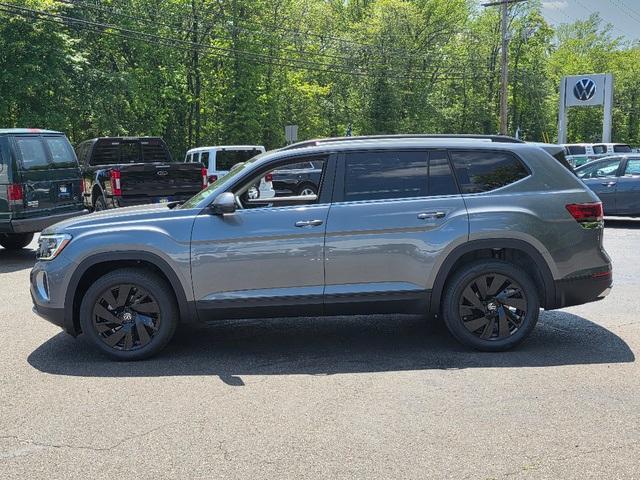 new 2025 Volkswagen Atlas car, priced at $46,922