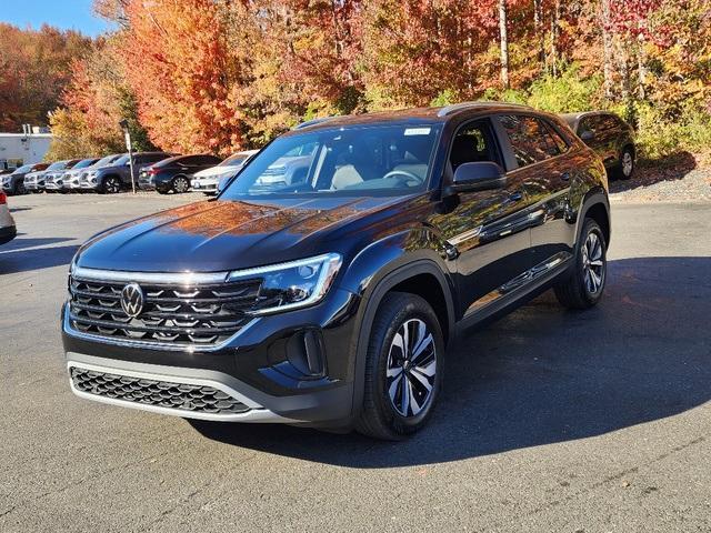 new 2024 Volkswagen Atlas Cross Sport car, priced at $41,011