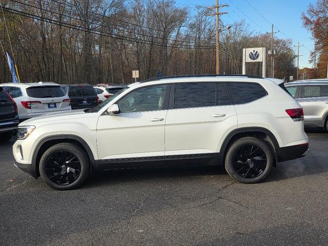 new 2026 Volkswagen Atlas car, priced at $49,586