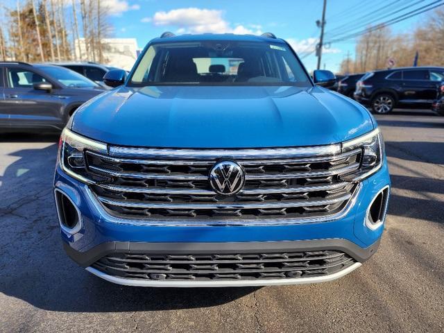 new 2025 Volkswagen Atlas car, priced at $45,557