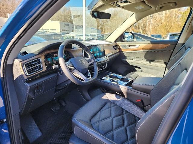 new 2025 Volkswagen Atlas car, priced at $45,557